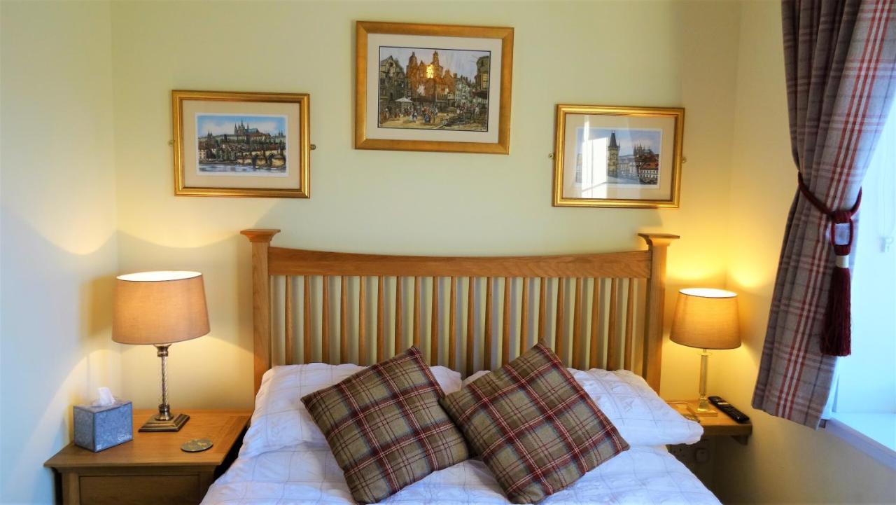 Bracadale House Bed & Breakfast Port na Long Bagian luar foto